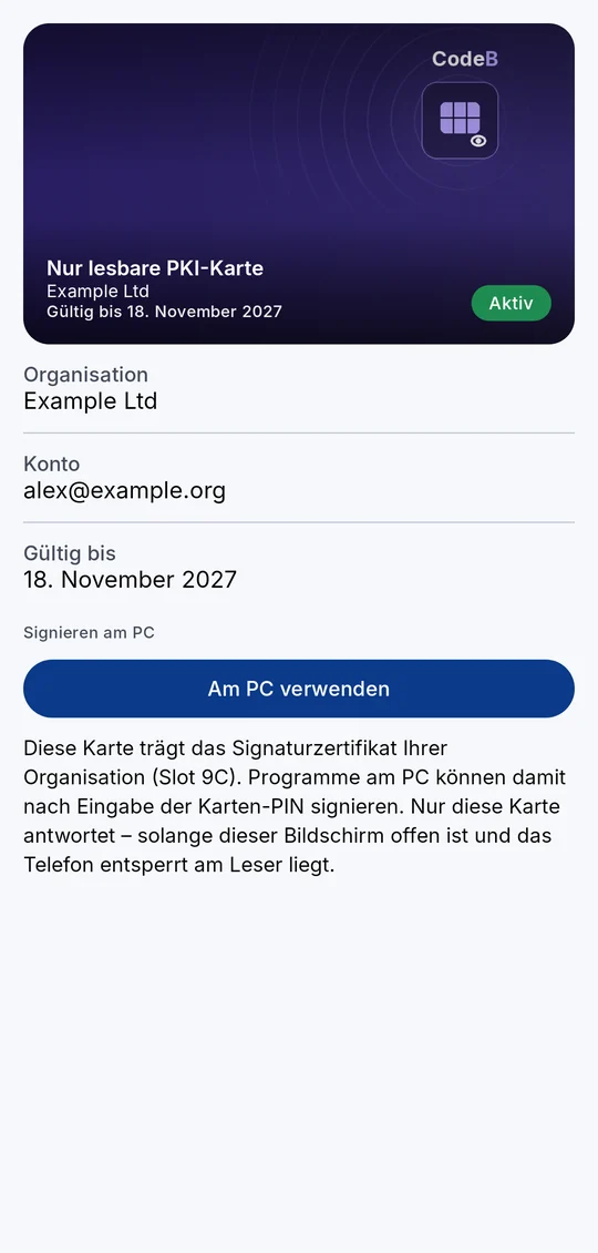 Eine nur lesbare PKI-Karte in CodeB Wallet mit eigenem Kartenbild und der Schaltfläche Am PC verwenden